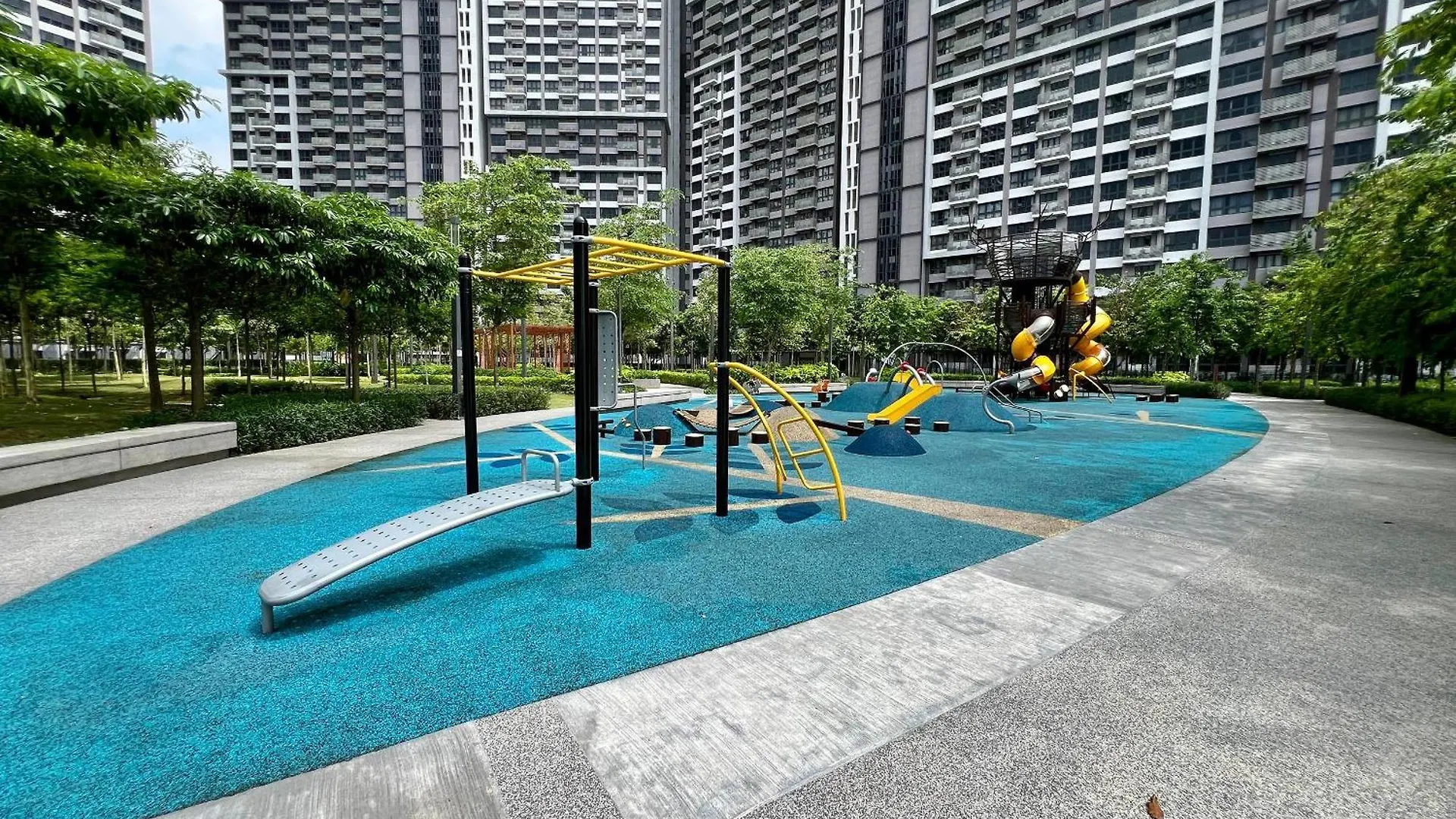 30 Off Monthly L 3Br Designer Suites By Cityspace Kuala Lumpur